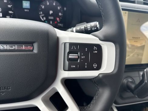 New 2026 Land Rover Defender 110 X-Dynamic SE AWD/4WD image 20