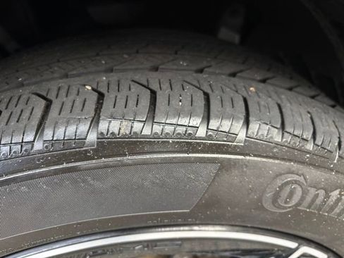 Certified 2021 Mercedes-Benz GLB 250 4MATIC image 21