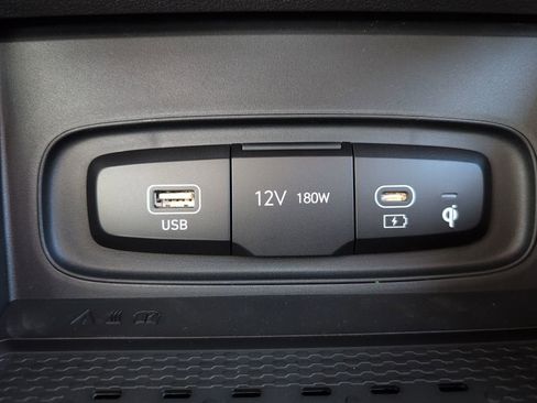 New 2026 Hyundai Venue SEL image 16