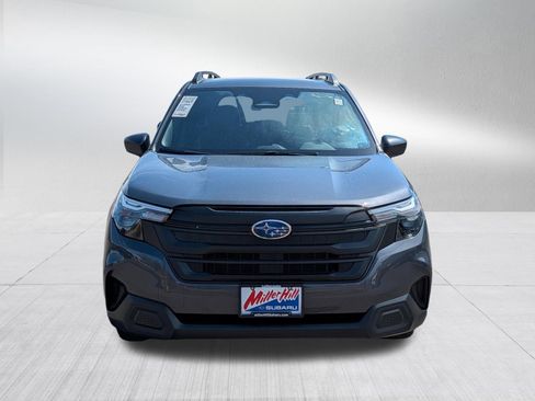 Used 2025 Subaru Forester AWD/4WD image 2