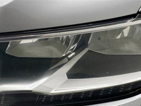 Used 2019 Volkswagen Tiguan S w/ Driver Assistance Package image 34