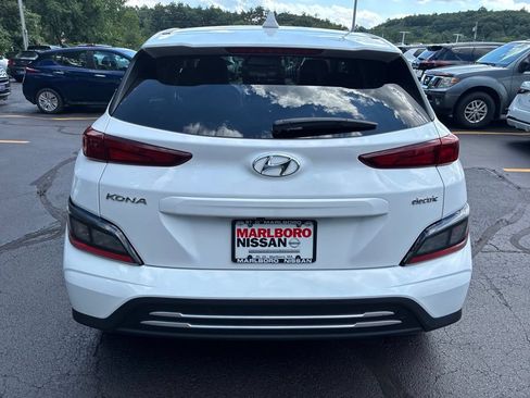 Used 2023 Hyundai Kona SEL FWD image 6