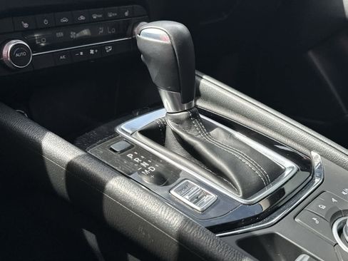 Used 2024 MAZDA CX-5 AWD 2.5 S w/ Preferred Package image 18