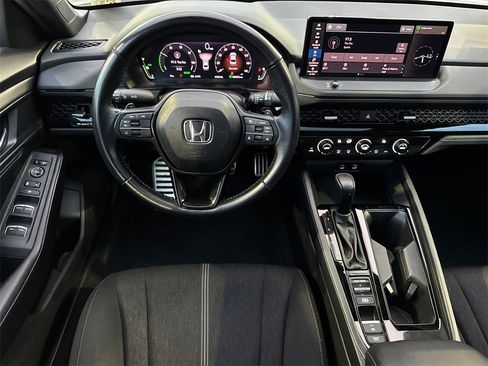 Used 2024 Honda Accord Sport image 22