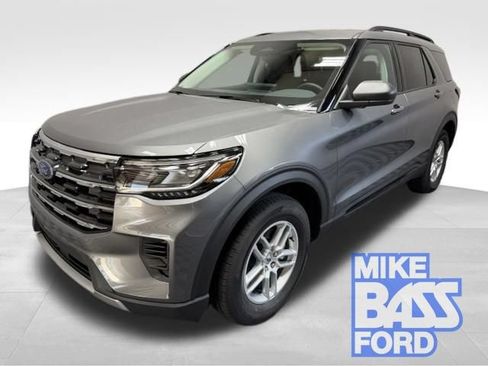 New 2026 Ford Explorer Active AWD/4WD image 1