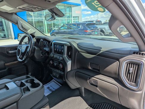 Certified 2021 Chevrolet Silverado 1500 LT w/ Bed Protection Package image 42