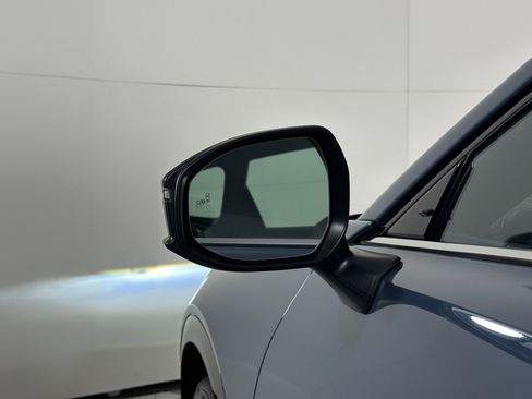 Used 2025 Toyota Crown Signia image 22