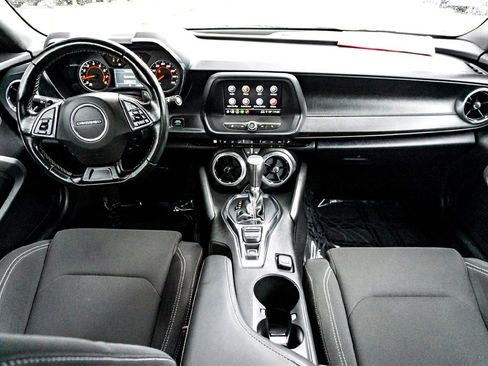 Used 2023 Chevrolet Camaro LT image 29