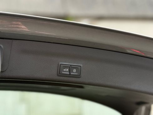 Used 2024 Audi A6 Premium Plus w/ Executive Package image 37