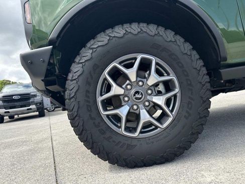Used 2025 Ford Bronco Badlands AWD/4WD image 11