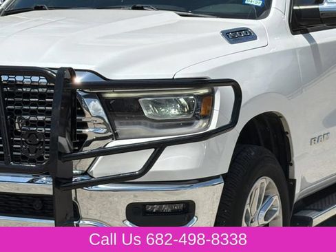 Used 2023 RAM 1500 Laramie AWD/4WD image 4