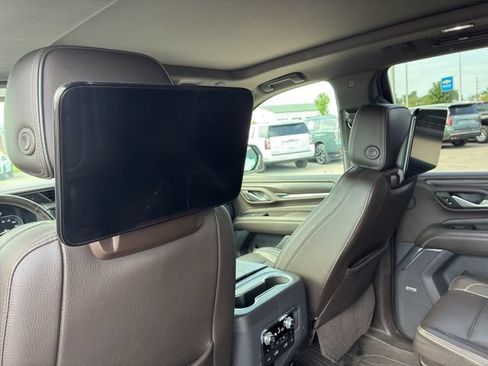 Used 2021 GMC Yukon Denali AWD/4WD image 15
