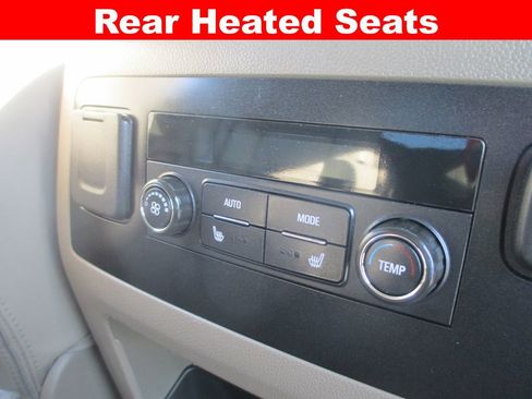 Used 2020 GMC Yukon SLT w/ Enhanced Security Package AWD/4WD image 25