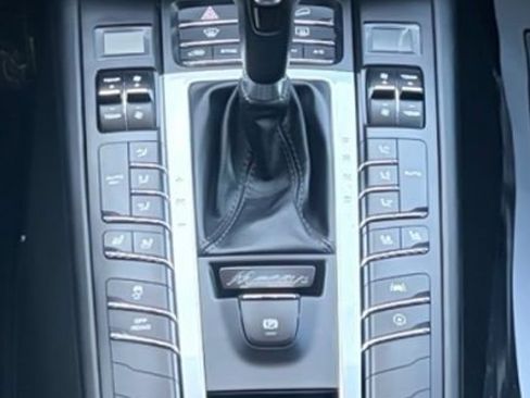 Used 2019 Porsche Macan S AWD/4WD image 17