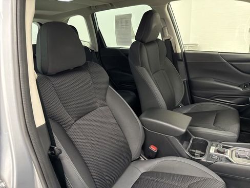 Used 2023 Subaru Forester Premium AWD/4WD image 23
