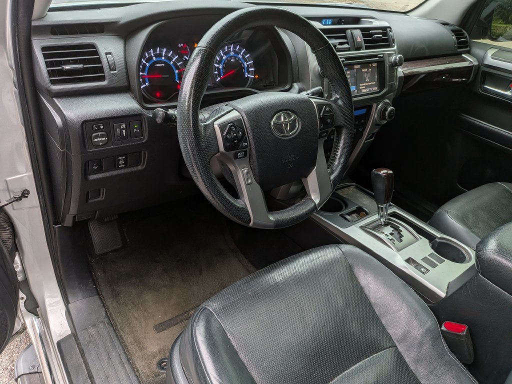 Used 2018 Toyota 4Runner Limited RWD image 11