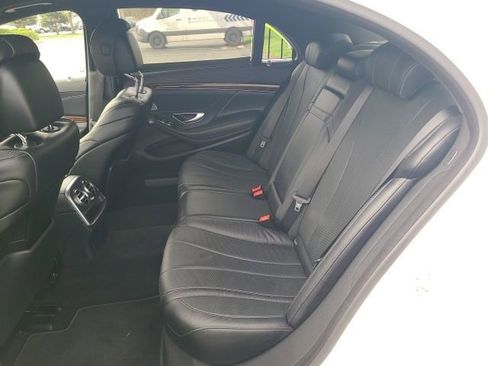 Used 2015 Mercedes-Benz S 550 4MATIC Sedan image 6
