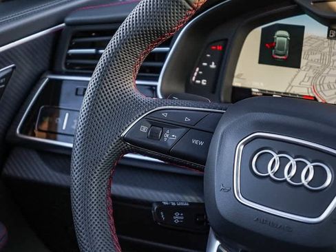 New 2026 Audi SQ8 Prestige image 16