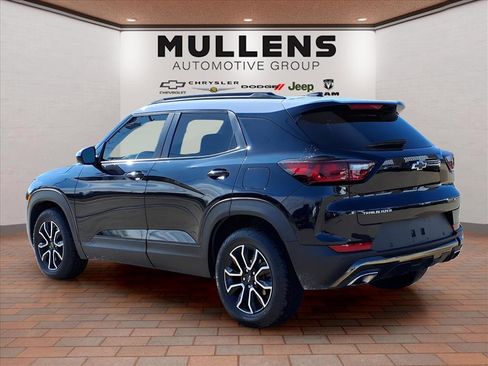 Used 2024 Chevrolet TrailBlazer ACTIV w/ Convenience Package image 7