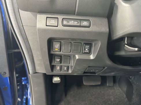 New 2026 Nissan Frontier 4x4 Crew Cab image 22