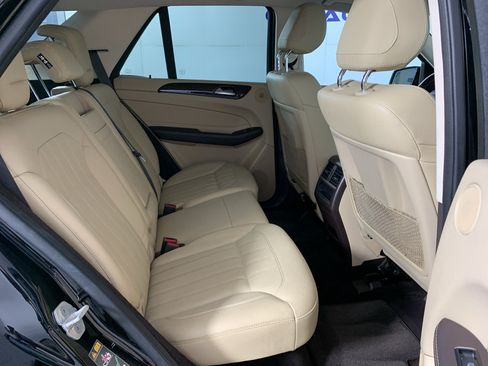 Used 2016 Mercedes-Benz GLE 350 image 38