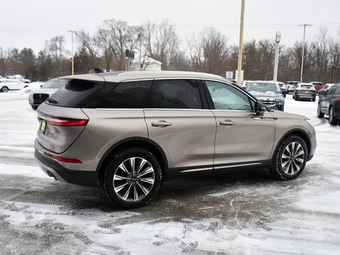 Used 2020 Lincoln Corsair Reserve w/ Equipment Group 201A image 7