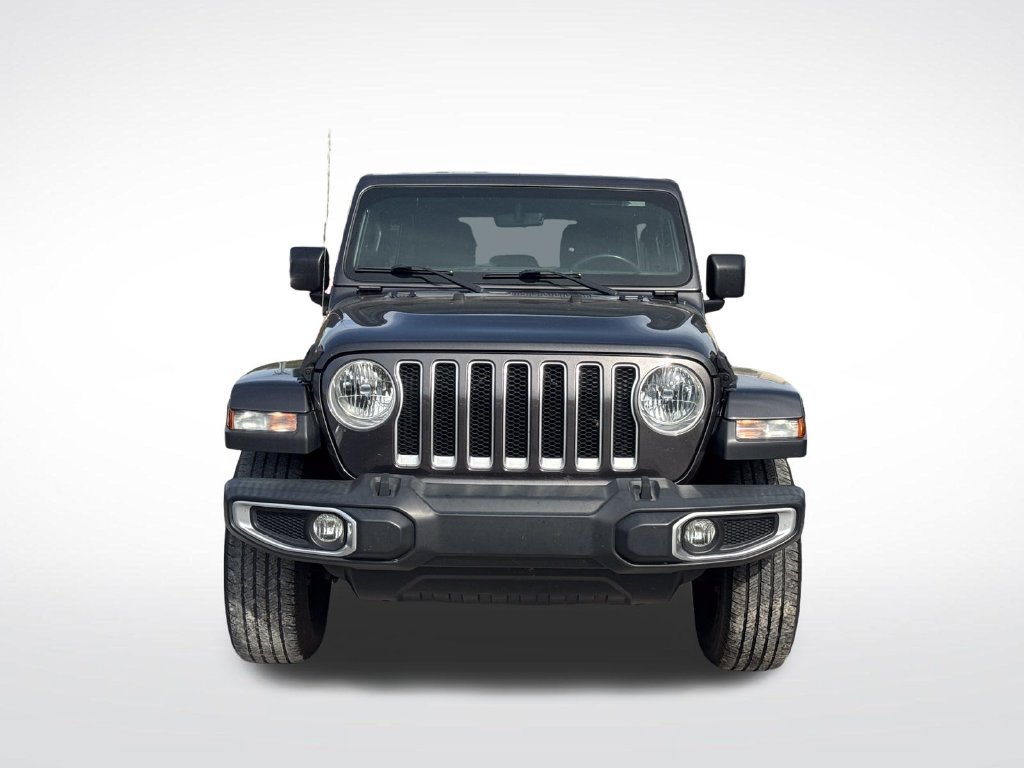 Used 2018 Jeep Wrangler Unlimited Sahara AWD/4WD image 9