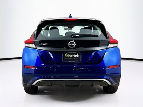 Used 2024 Nissan Leaf S image 7