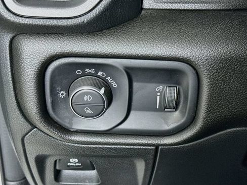 Used 2025 RAM 1500 Tradesman AWD/4WD image 10