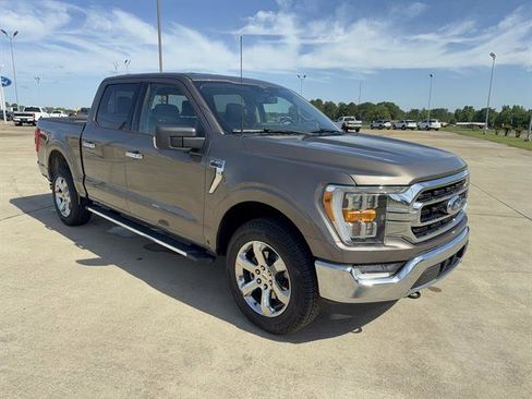 Used 2023 Ford F150 XLT w/ Equipment Group 302A High AWD/4WD image 2