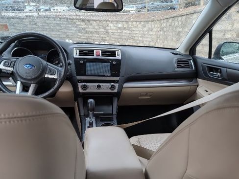 Used 2016 Subaru Legacy 3.6R Limited image 22