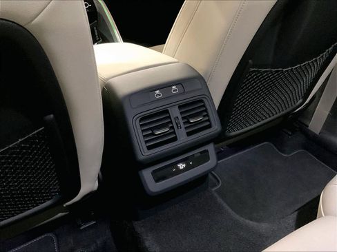 Certified 2025 Audi Q5 Premium w/ Convenience Package AWD/4WD image 34
