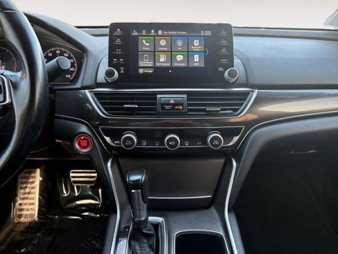 Used 2022 Honda Accord Sport image 6