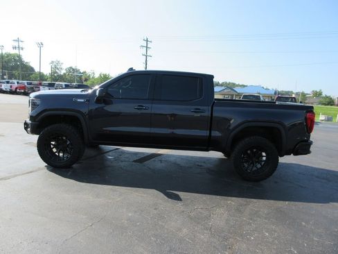 Used 2026 GMC Sierra 1500 AT4X AWD/4WD image 9