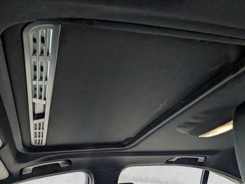 Used 2018 BMW 340i Sedan w/ Executive Package image 11