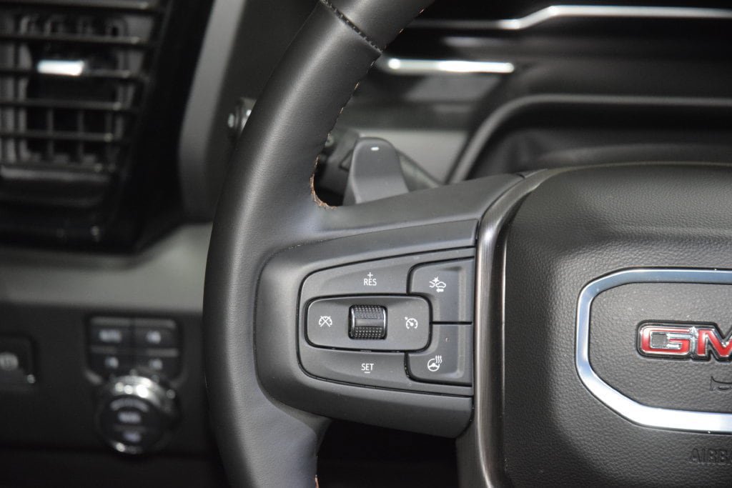 Used 2025 GMC Sierra 1500 AT4 w/ AT4 Premium Package AWD/4WD image 38