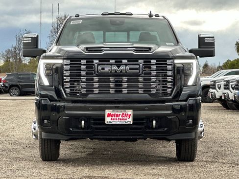 New 2026 GMC Sierra 3500 Denali Ultimate image 9