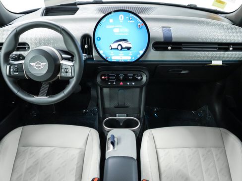 Used 2026 MINI Cooper 2-Door Hardtop FWD image 12