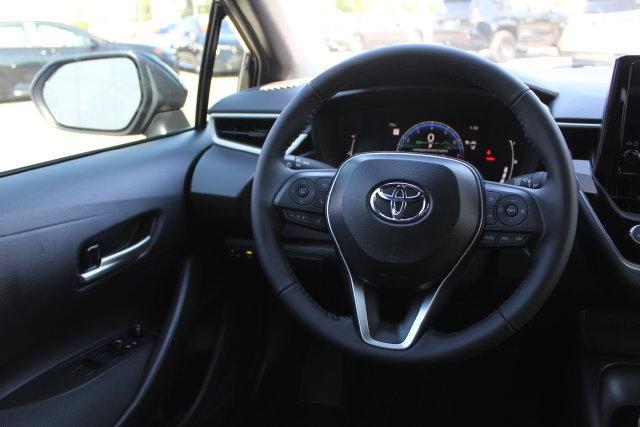 Certified 2026 Toyota Corolla SE FWD image 42