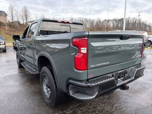 Used 2025 Chevrolet Silverado 1500 ZR2 w/ Technology Package image 5