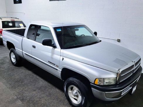 Used 2001 Dodge Ram 1500 Truck 4x4 Quad Cab image 8