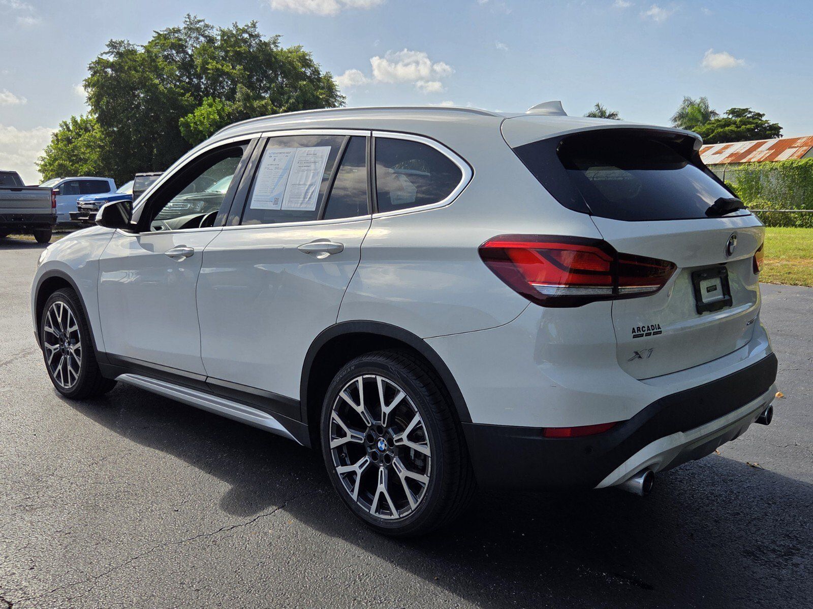 Used 2021 BMW X1 sDrive28i w/ Convenience Package FWD image 3