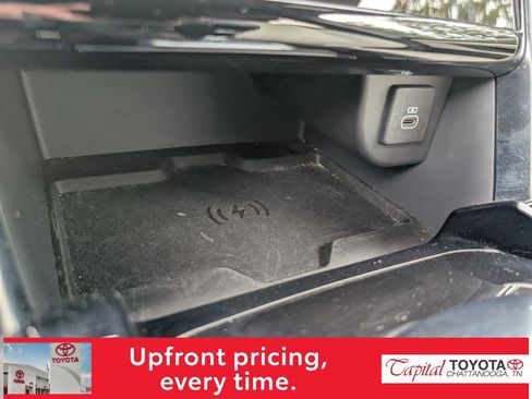 Used 2023 Land Rover Discovery Sport S R-Dynamic AWD/4WD image 21