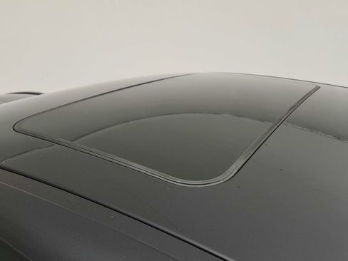 Used 2023 Maserati Ghibli Modena image 10