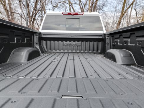 New 2026 GMC Sierra 2500 AT4 w/ AT4 Premium Plus Package image 10