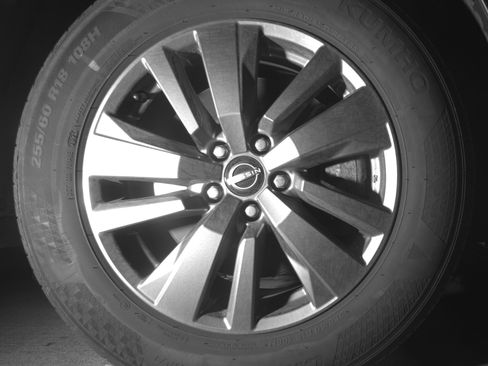 Used 2025 Nissan Pathfinder SV AWD/4WD image 13