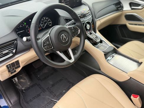 Used 2023 Acura RDX SH-AWD image 4