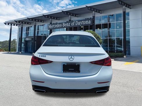 Used 2025 Mercedes-Benz C 300 Sedan image 5