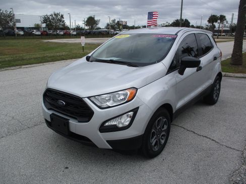 Used 2020 Ford EcoSport S image 3
