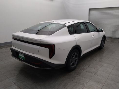 Used 2025 Kia K4 FWD image 9